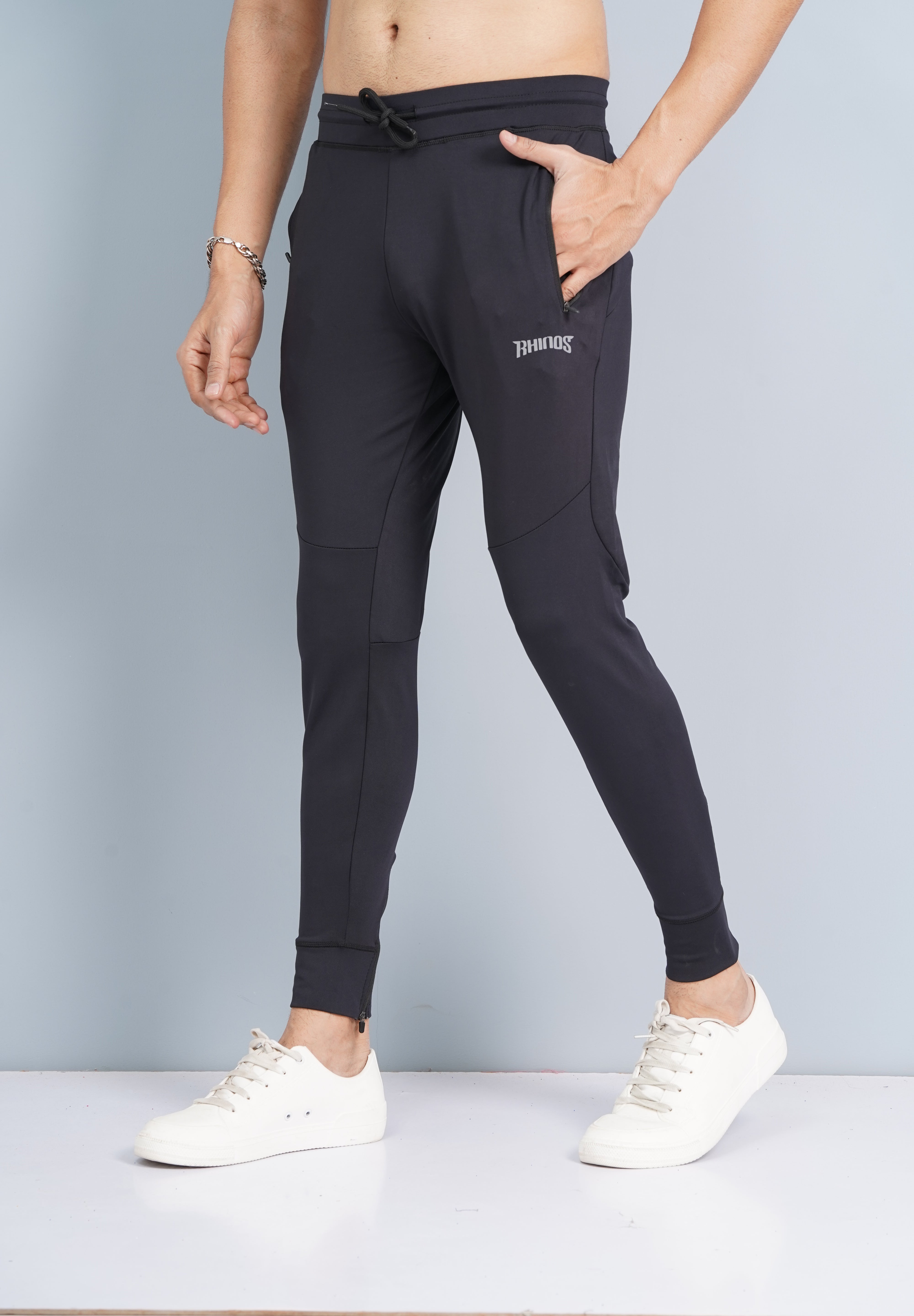 Zipper Black