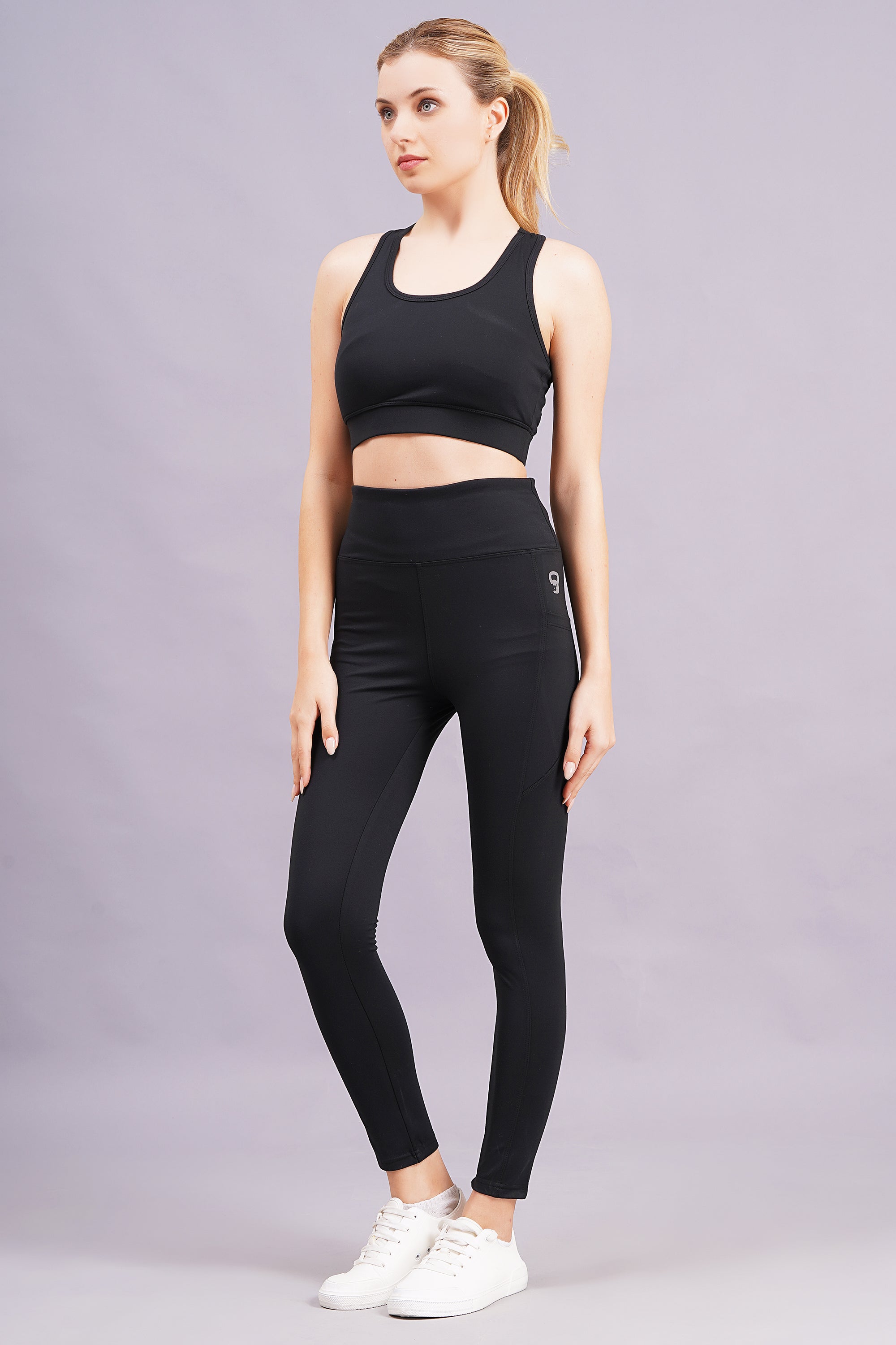 Sports Bra & Leggings Co-Ord Set-Black